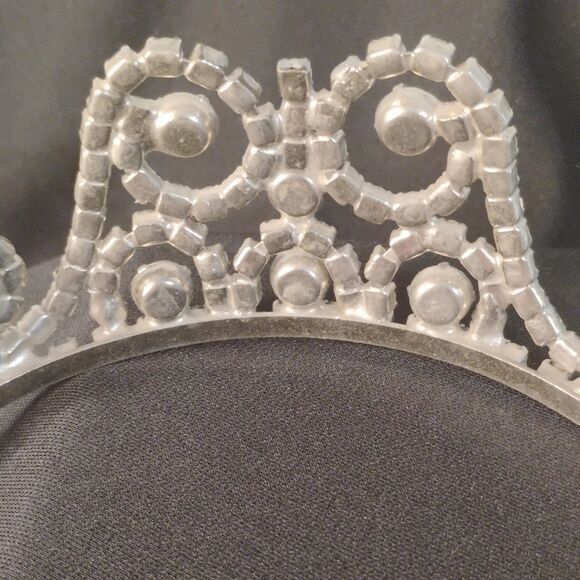 Vintage Silver Rhinestone Princess Wedding Tiara Crown Headpiece with Hair Combs main image 5